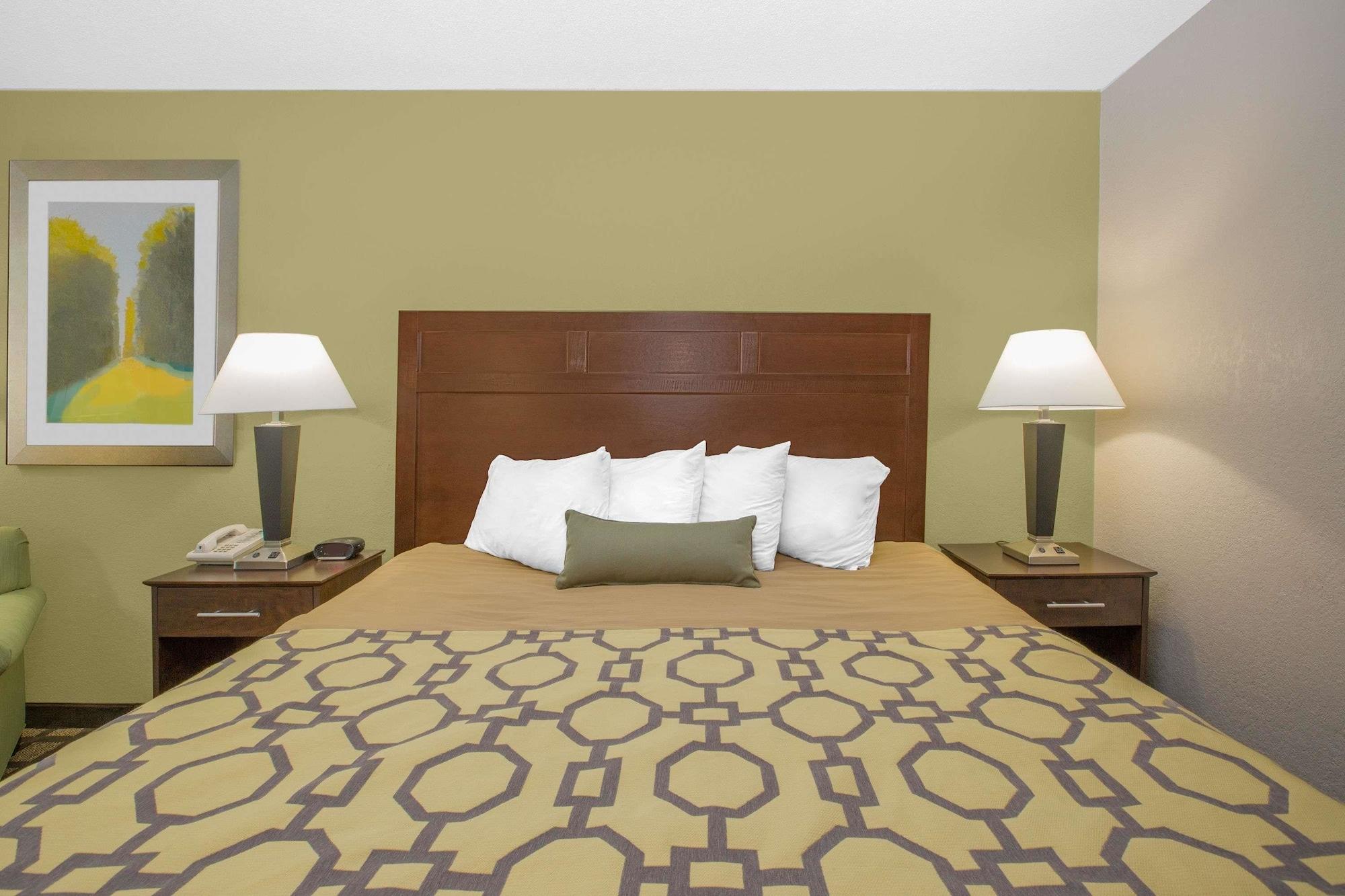 Hotel Baymont By Wyndham Ames Exterior foto