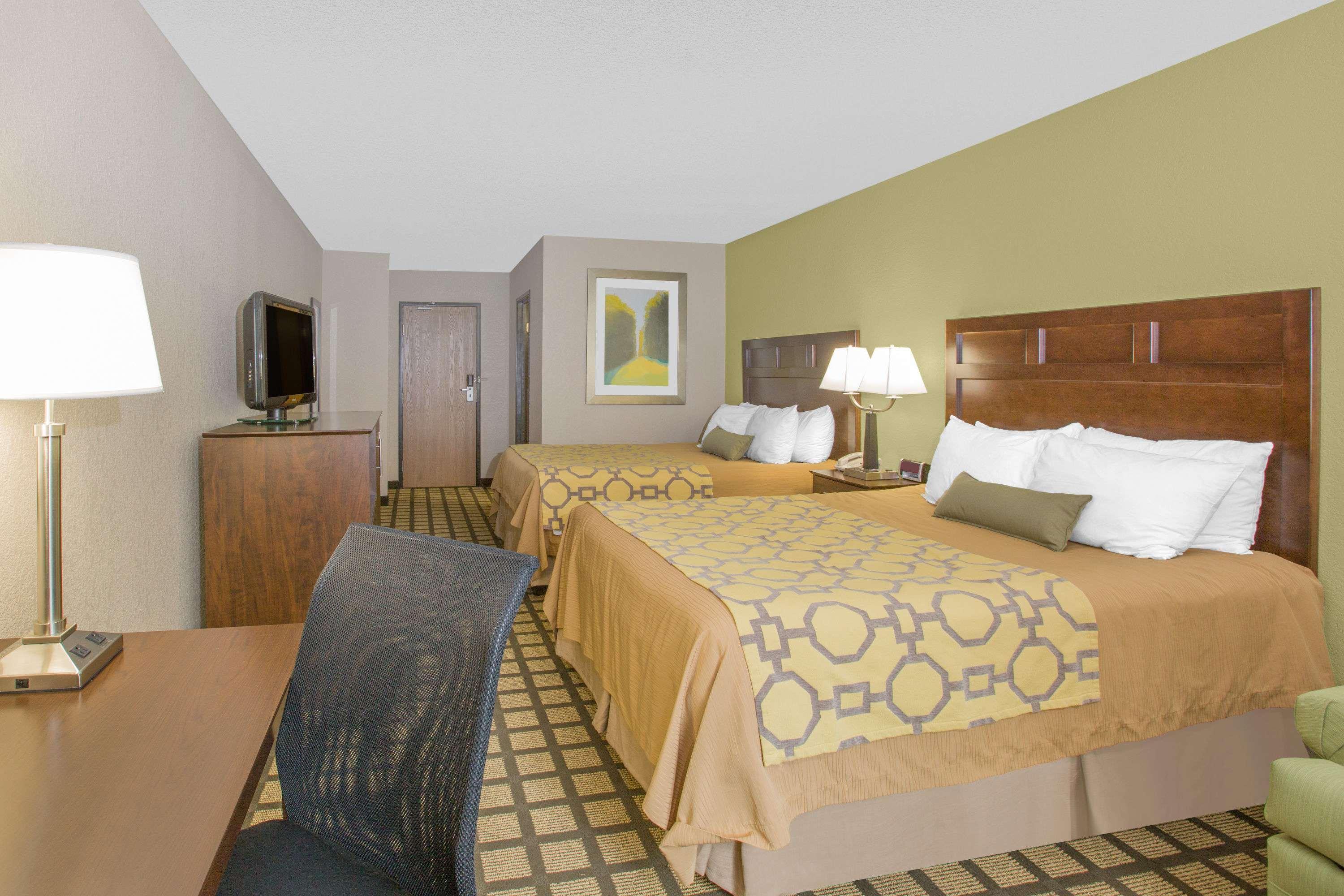Hotel Baymont By Wyndham Ames Exterior foto